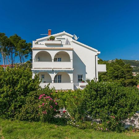 Apartments Vila Antula Banjol Kültér fotó