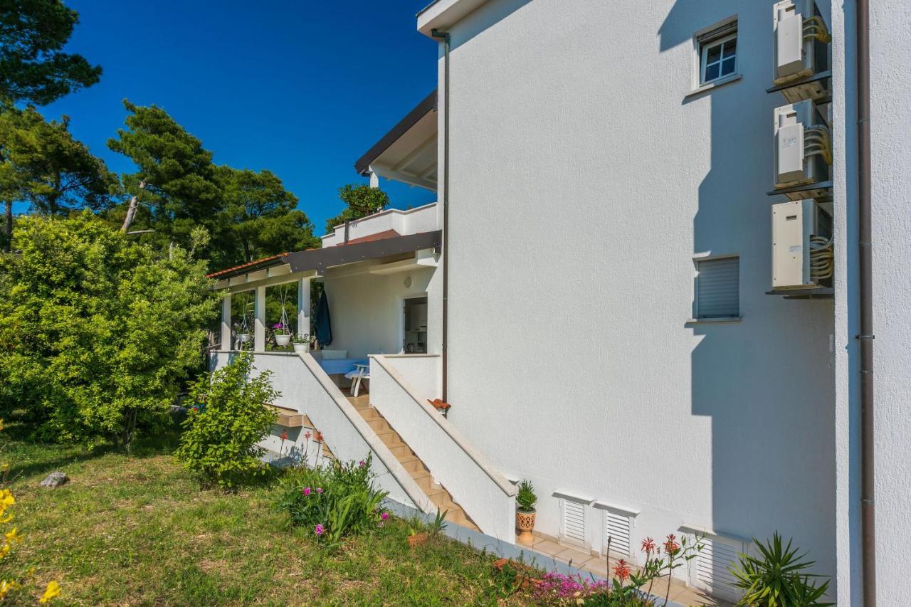 Apartments Vila Antula Banjol Kültér fotó