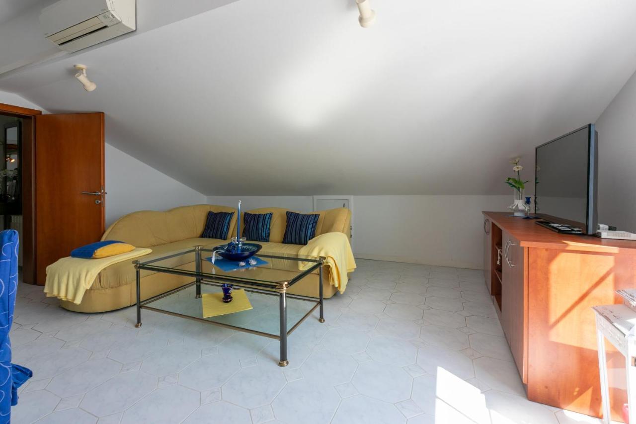 Apartments Vila Antula Banjol Kültér fotó